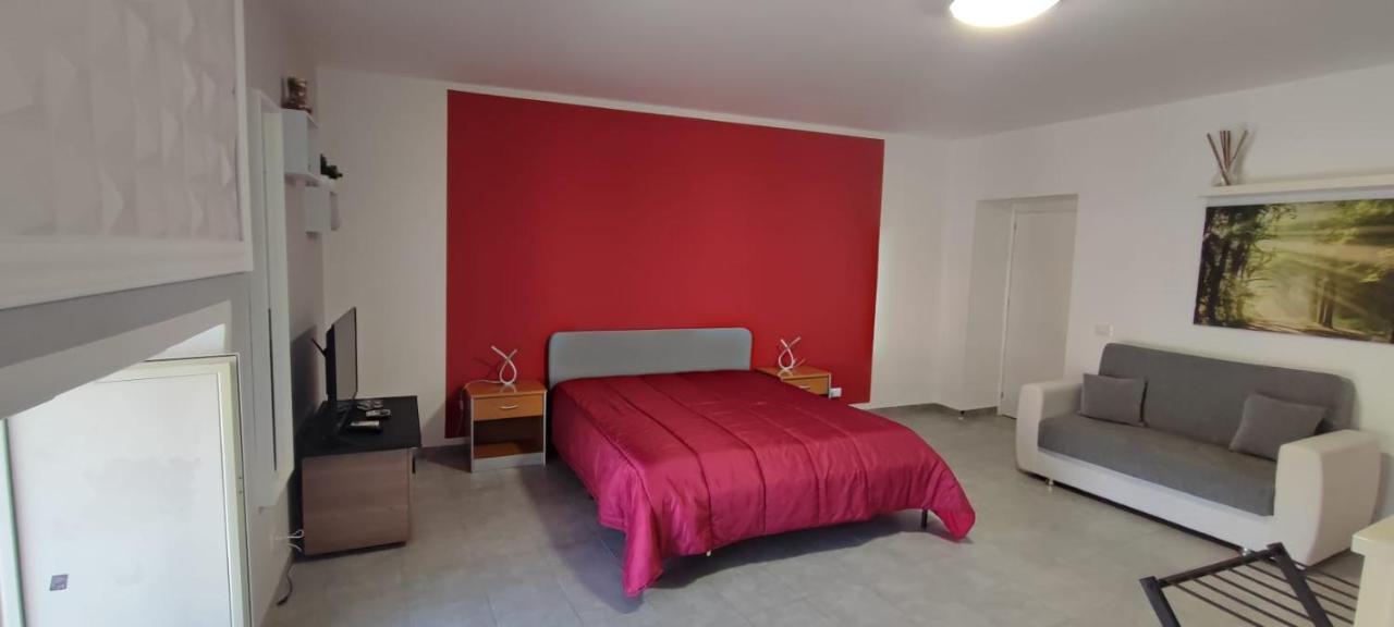 B&B Historic Center Apartments Napels Buitenkant foto